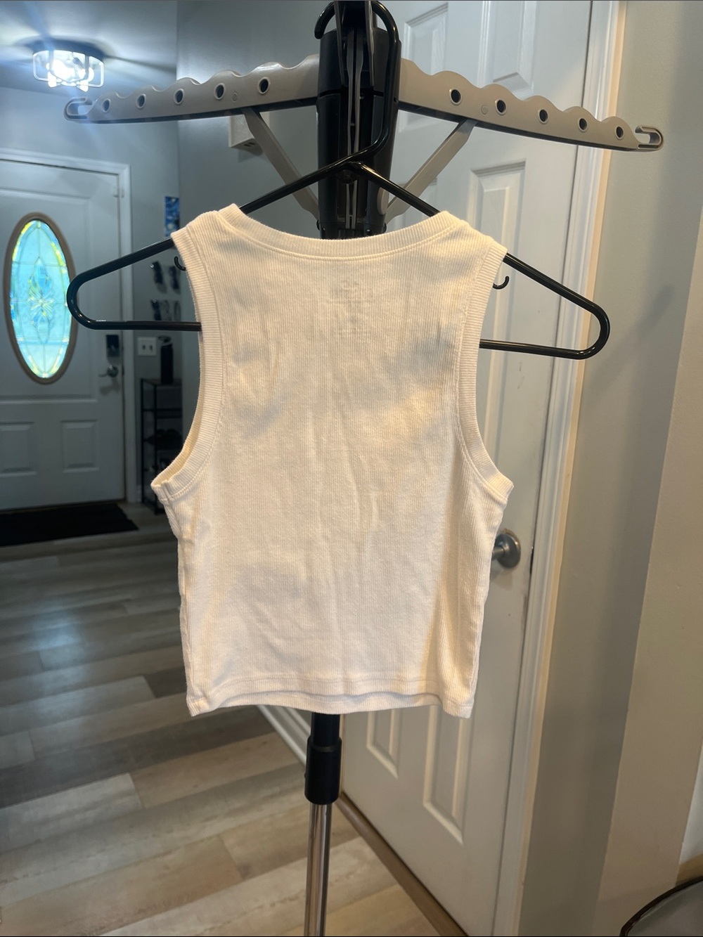 Hollister White Ribbed High-Neck Tank Top - Picture 4 of 4